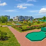 Apartment 607, Seepark